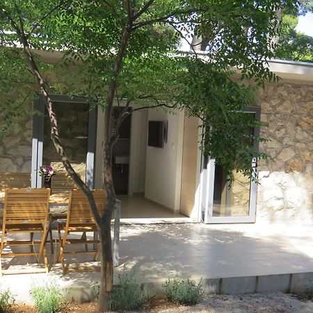 Camping Mia Bungalow & Mobile Home Biograd Na Moru Exterior foto