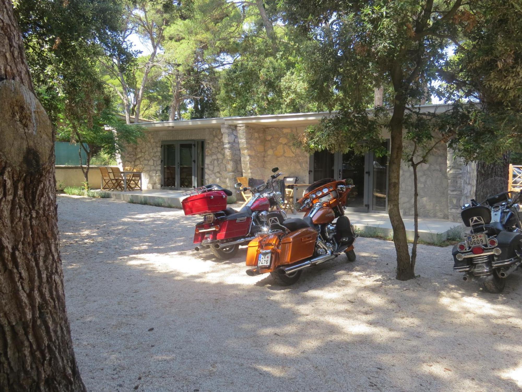 Camping Mia Bungalow & Mobile Home Biograd Na Moru Exterior foto